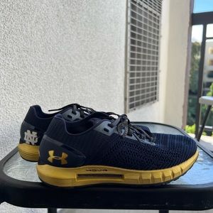 Under armour hovr sonic 2 ncaa Notre dame + Bluetooth  womens shoes size 7